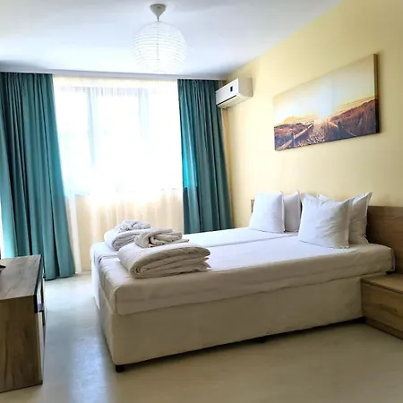 Stamopolu Lux Ground Floor 프리모르스코